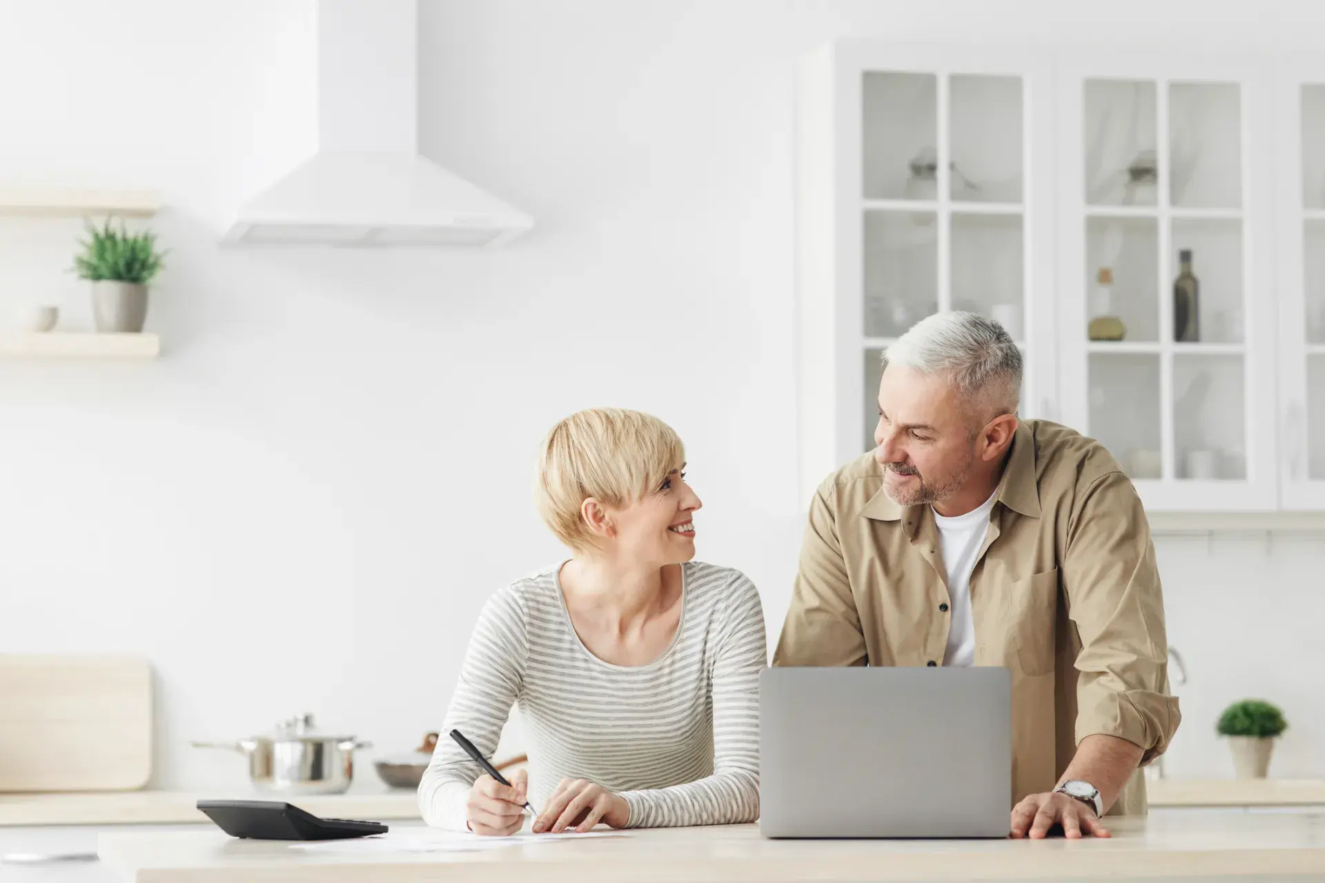 Couple on laptop Couple on laptop
