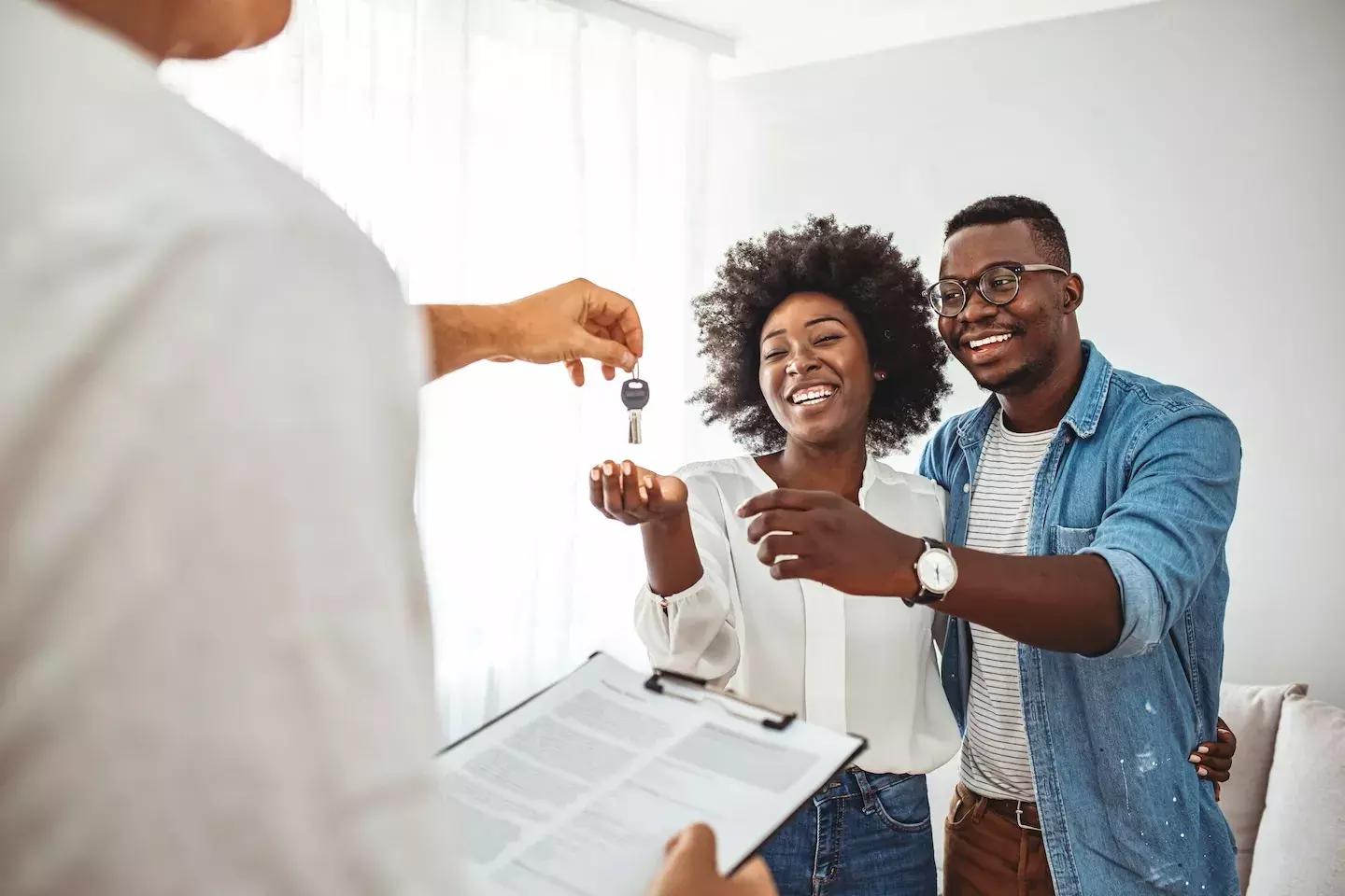 people getting house keys